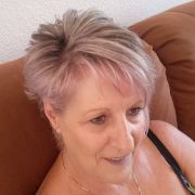 Yvonne0504