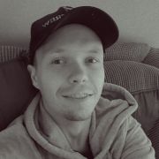 Hennie4