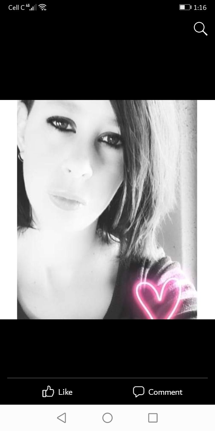 Nikki34
