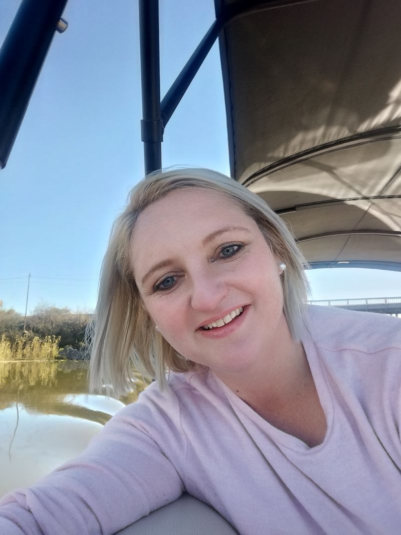 BlondeBubbles