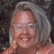 ElmarielR1977