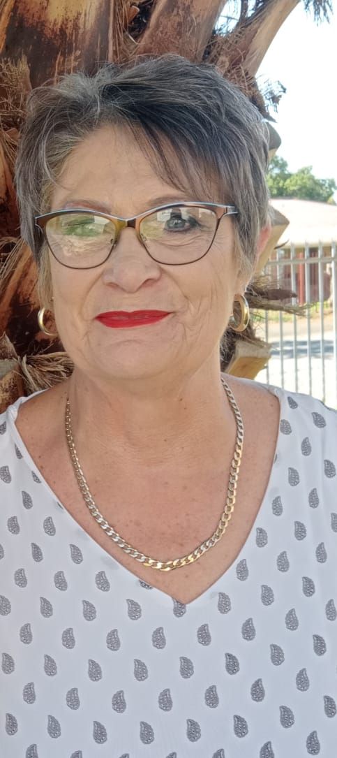 Blompot56